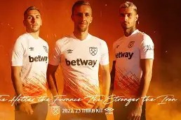 kaiyun sports-西汉姆联客场逆转，近期状态逐步回升()