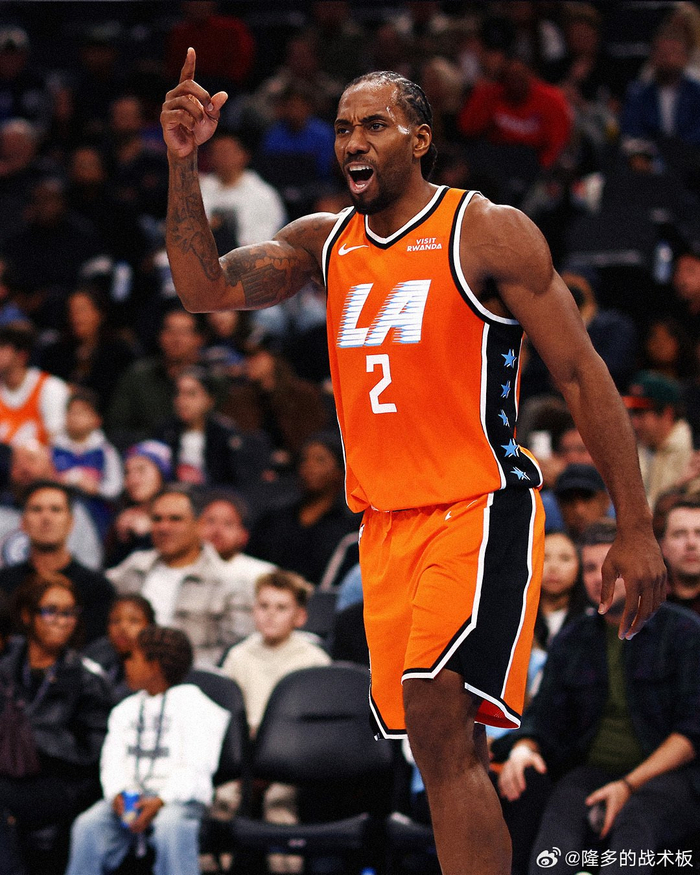 猛龙擒轰炸机一举超第二，伦纳德崭露头角抢分(伦纳德打爆猛龙)  第2张